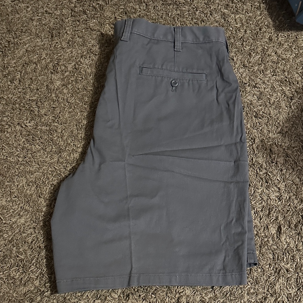 Men's Gray Shorts
